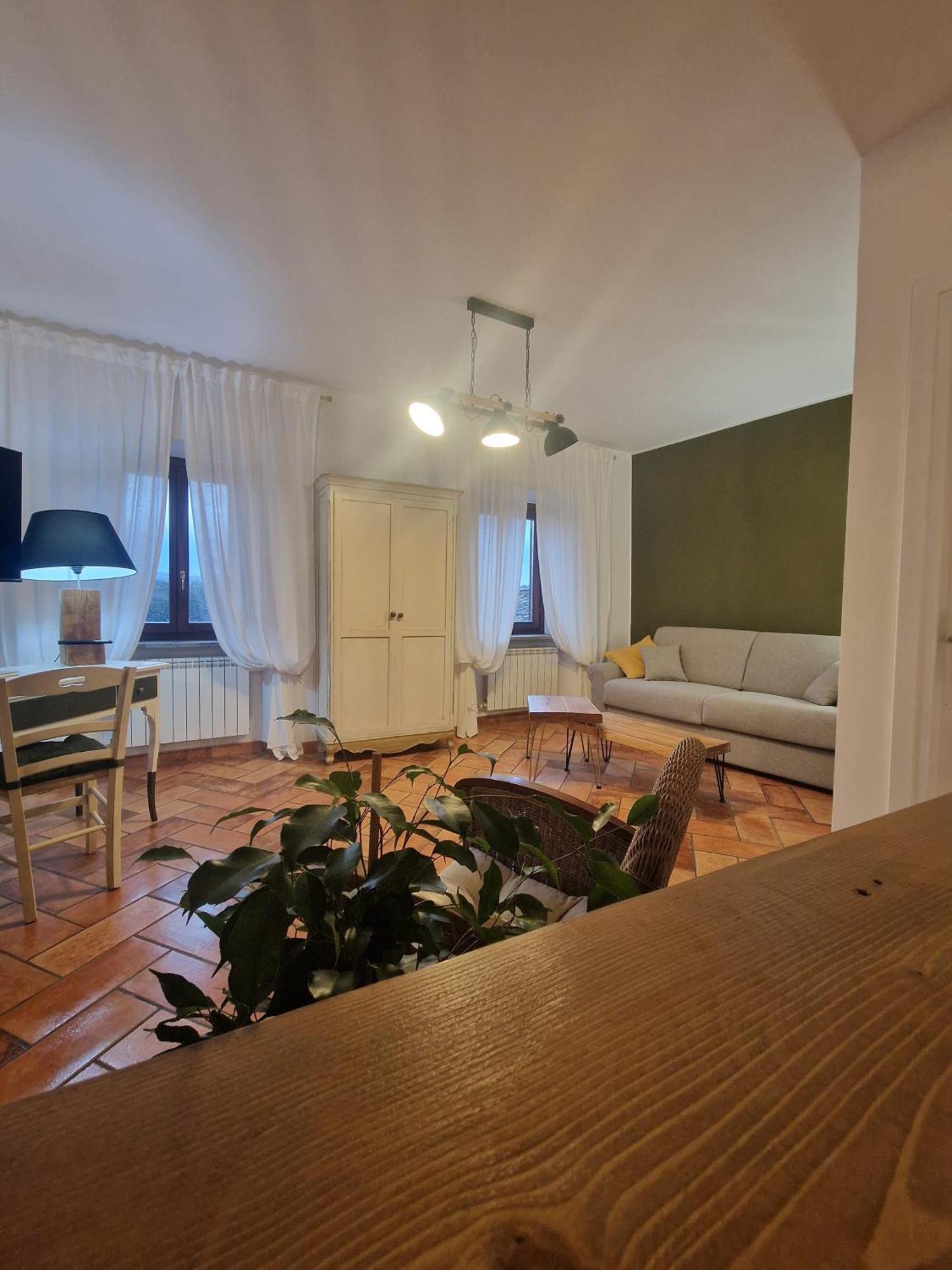 Piazza Duomo Casa Vacanze Sutri Εξωτερικό φωτογραφία